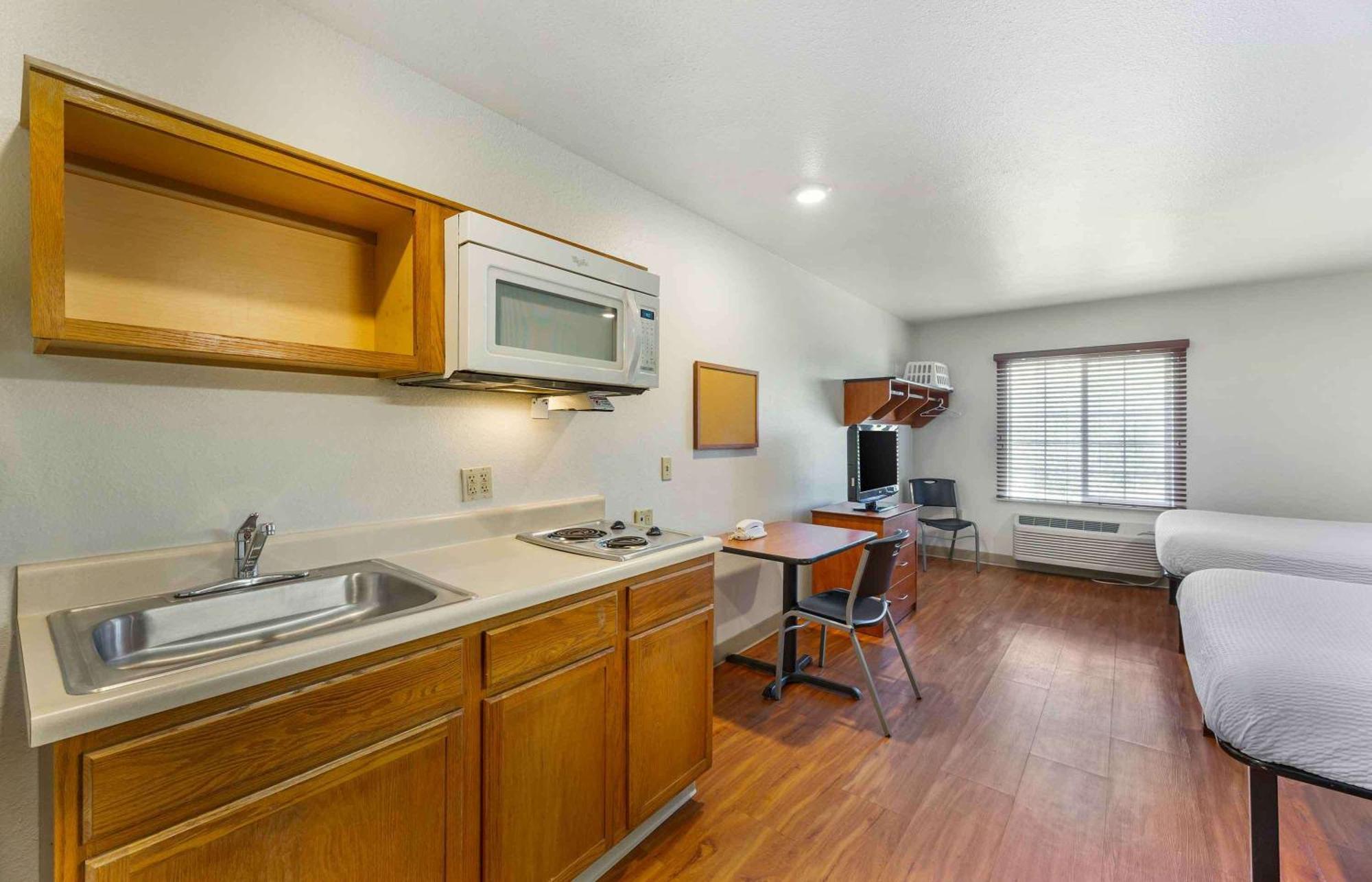 Extended Stay America Select Suites - Akron - South Portage Lakes المظهر الخارجي الصورة